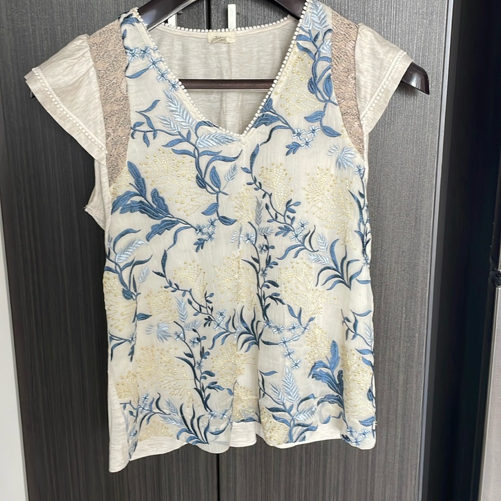 Anthropologie Tiny Brand embroidered shirt S